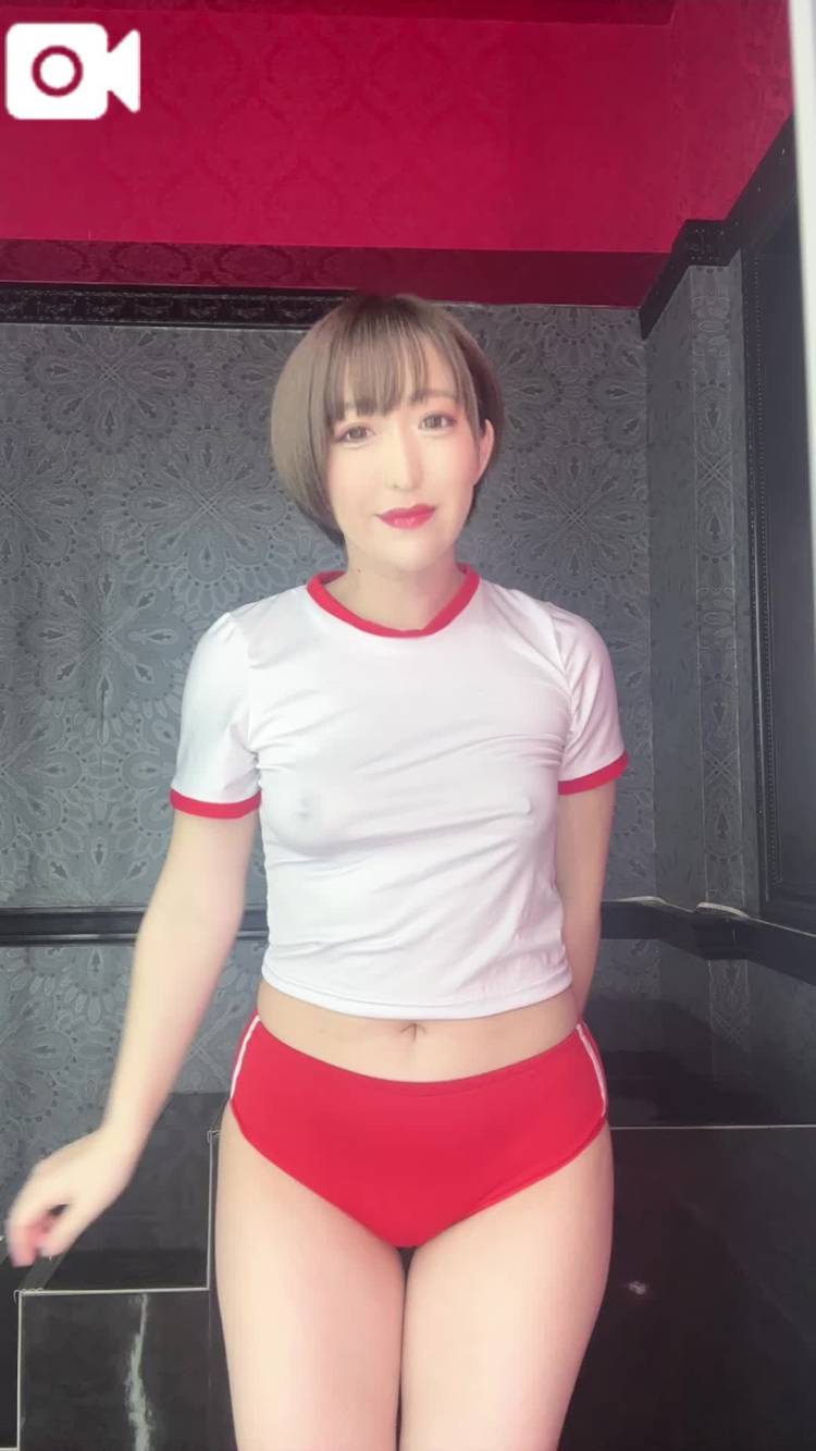 乳○首見えないって!?笑 最高の小ネタと甘いご褒美Time🛁