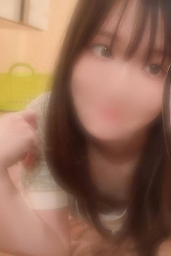 すきまから・・