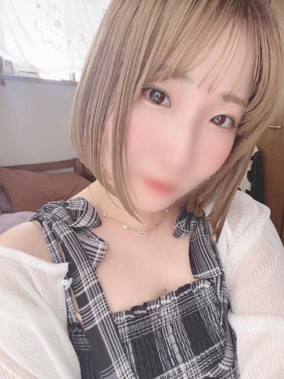 おっは〜😆🌧️☝️