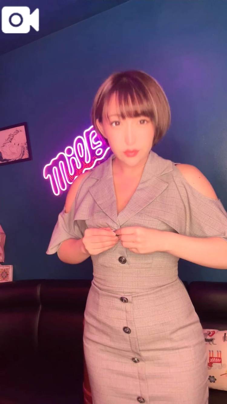 ​​​​​​​✨人気の裏側は毎日の積み重ね…私も走り続けます💛✨