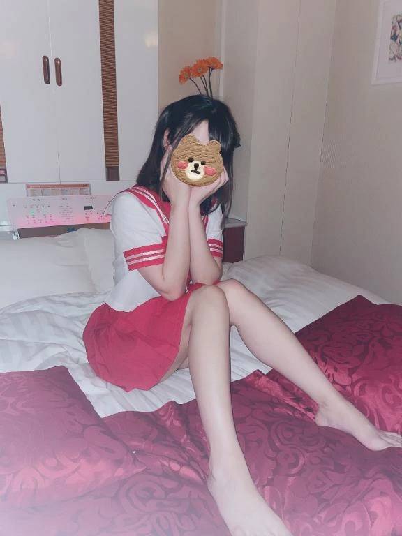 🈹