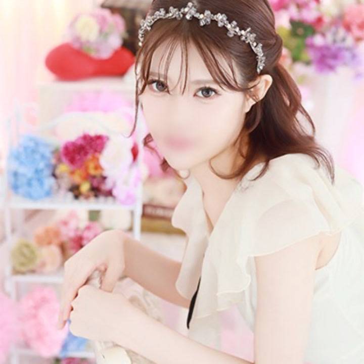 宣材写真変わった‼️🤍❤️‼️