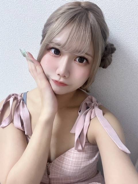 明日からコスプレ
