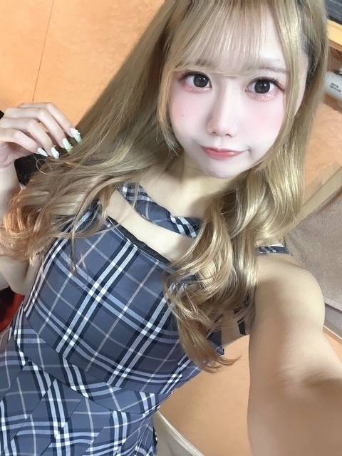 ねぇ興味ないの?(笑)