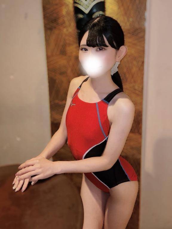 水着好きコーチ、隠れマゾだった⁉️