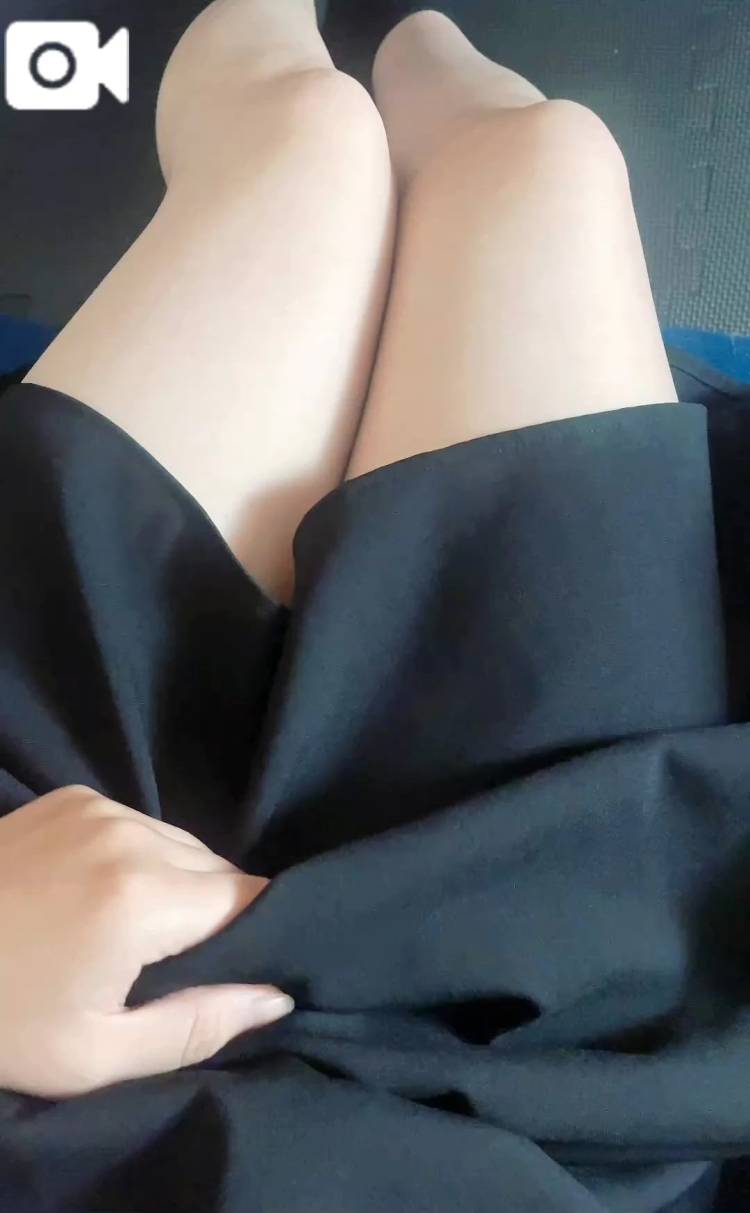 おもちゃで濡れ濡れに