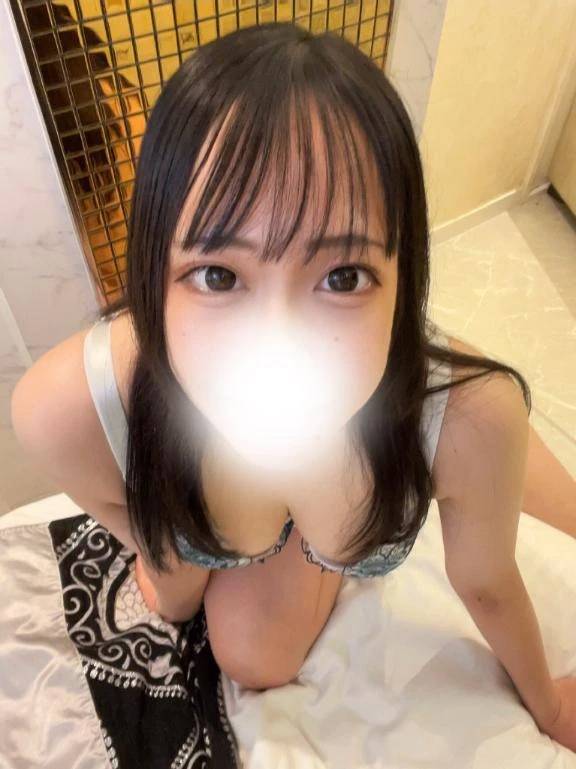 明日、秘密の関係になろ？