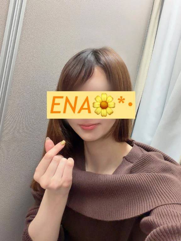 【えな】業界未経験のドエロ美女(コーチと私とビート板・・・)