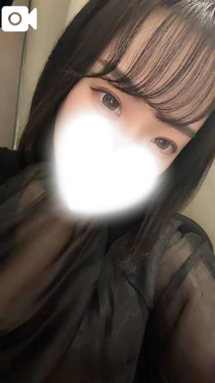 顔のチラ見せ🫣💕