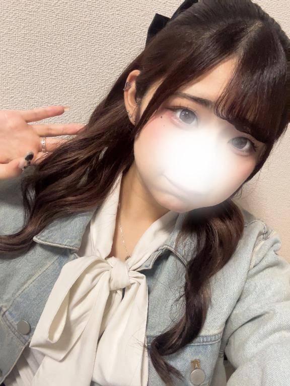 退勤しました(ᐢ ̥_  _ ̥ᐢ)