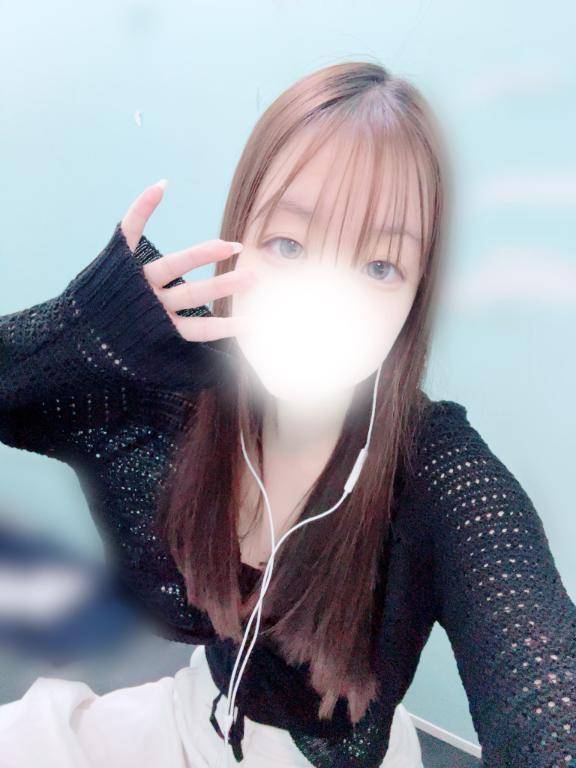明日のご予定、空いてますか？♥️