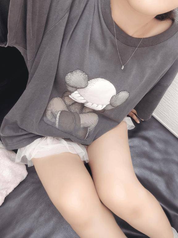 夏の陽射しに少し小麦色☀️🍉🌻🏊