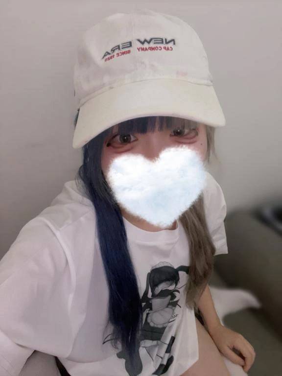 ‎🤍