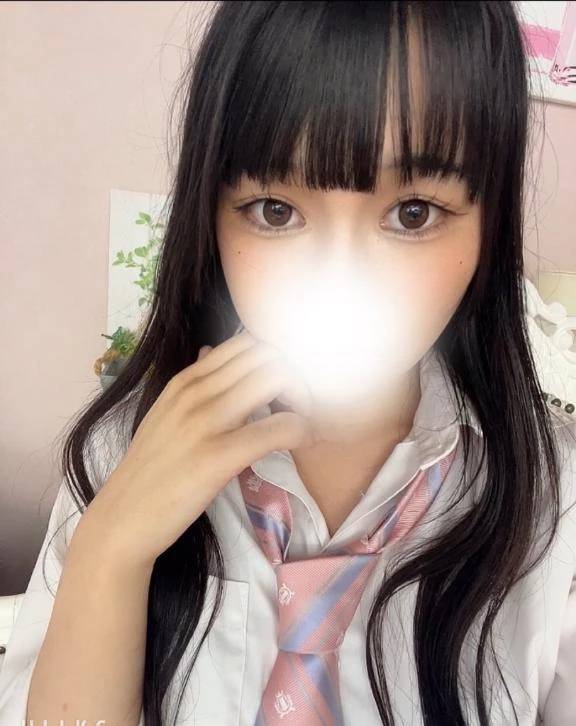 明日9:00〜🤍