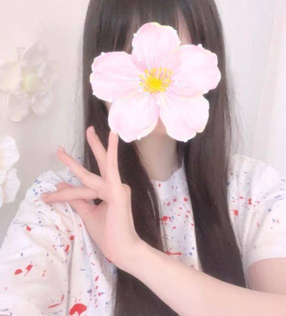 🌸