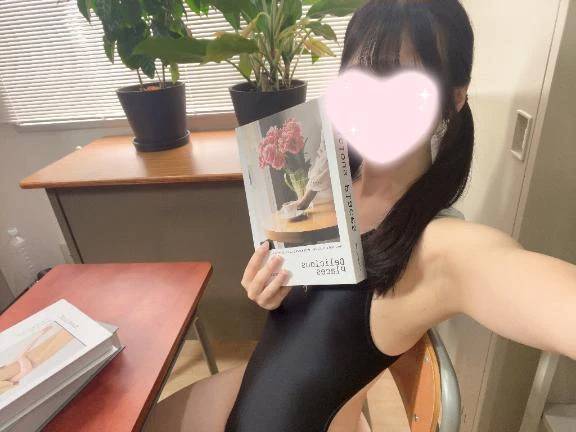 出勤してます✨️🈳14時から!