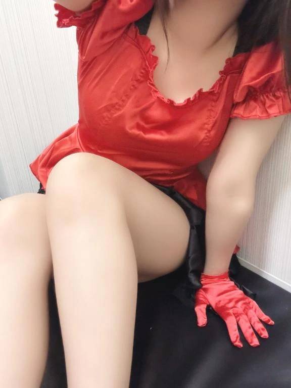 すべすべな脚で…❤️