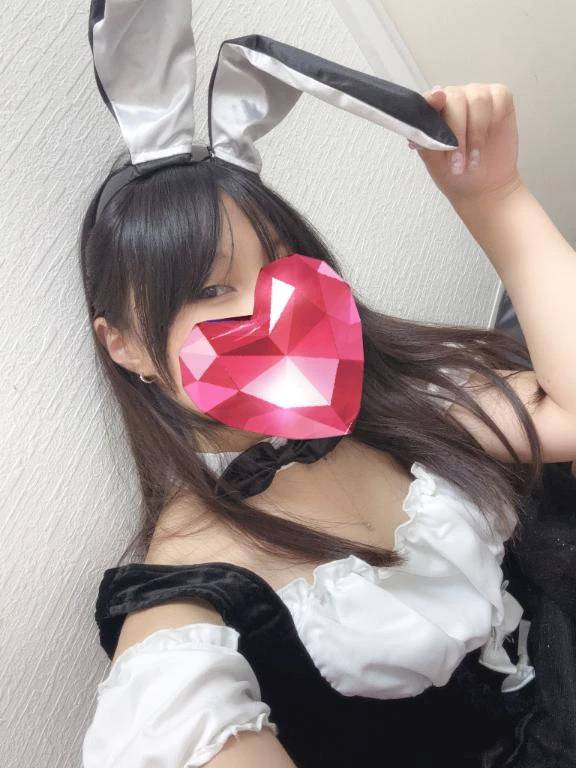 うさみみ摘んで…❤️