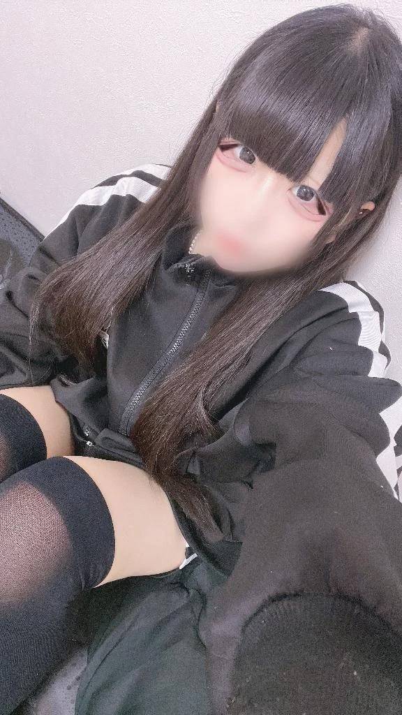 かよちゃん初出勤😽