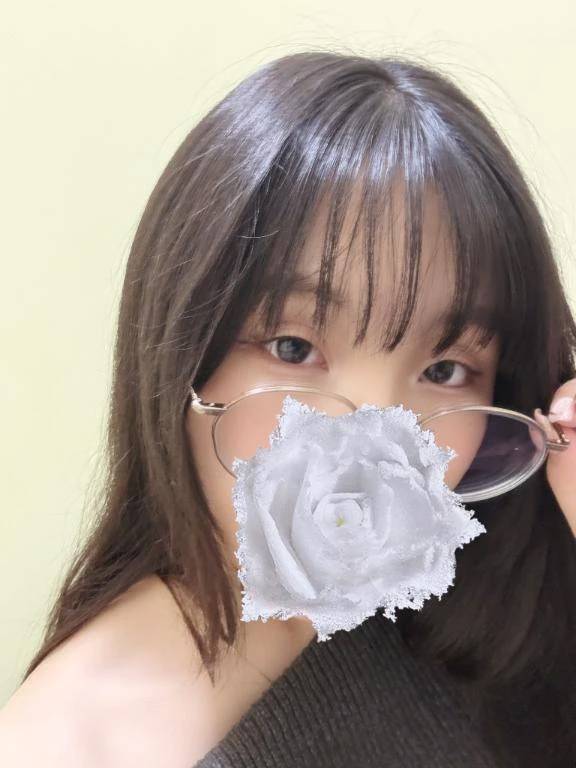 メガネで清楚に…❤️