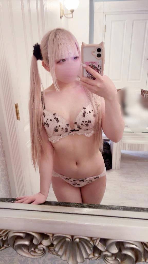 触り合いっこ♡