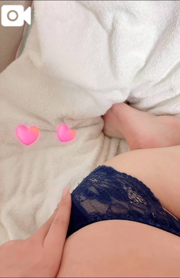 脱がせてくれる？