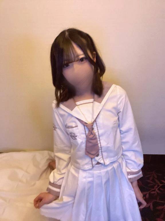 ぴんくせーらー！