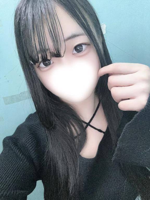 (∩'-'⊂)ｼｭｯ