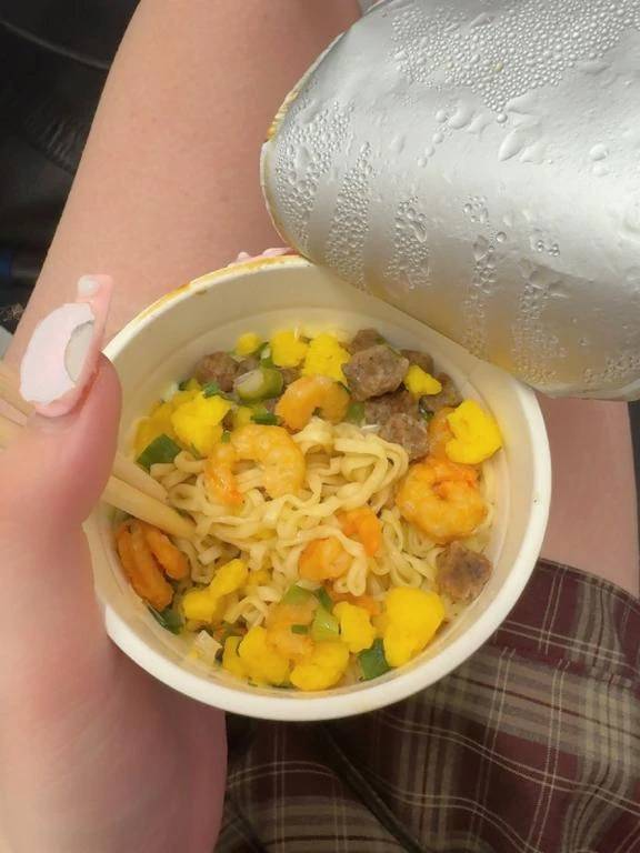 雨上がりだわーい