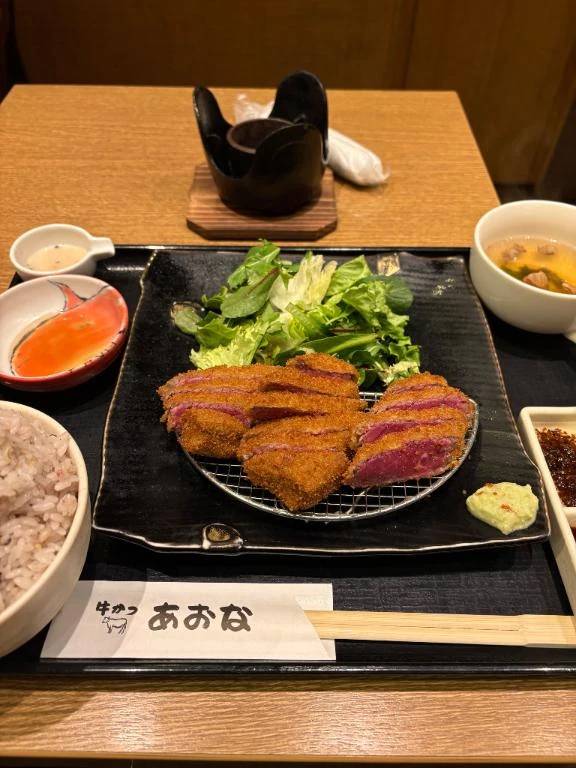 うさ（デザインプリズム新宿）