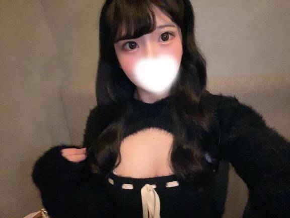 いず（デザインプリズム新宿）