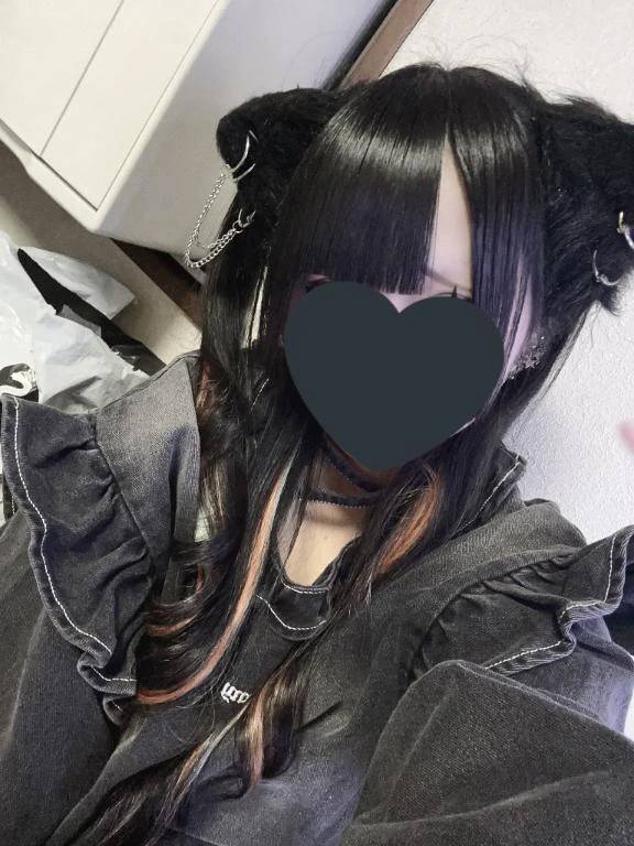 イチャイチャしにこない？？♡