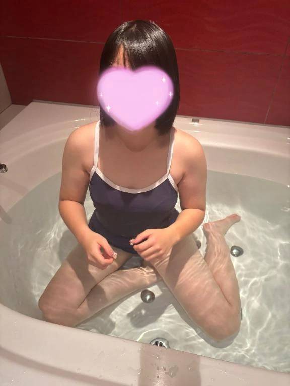 童顔✖️スク水