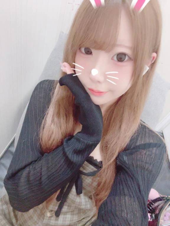 (⊃ •  ̫ • ⊂)♪