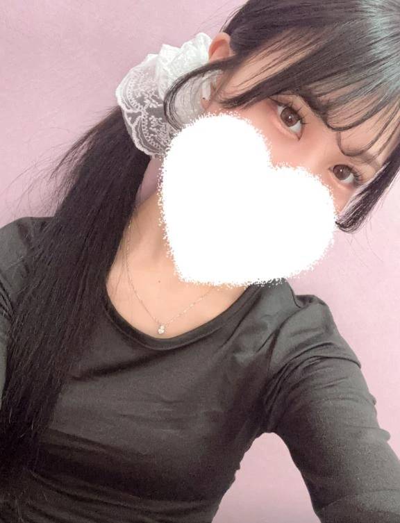ξξ◜ ·̫ ◝ξξ