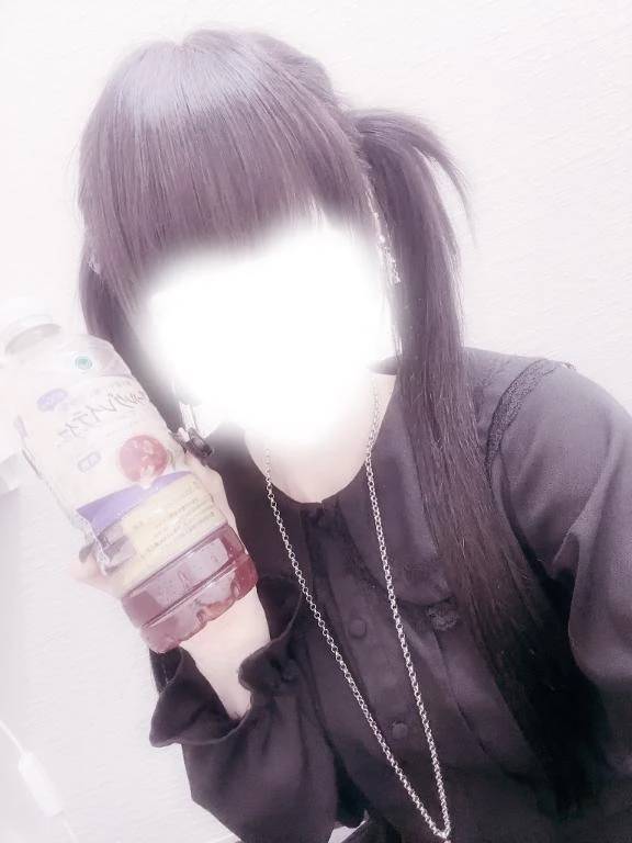 ご予約まってます‎( i 𖥦 i )