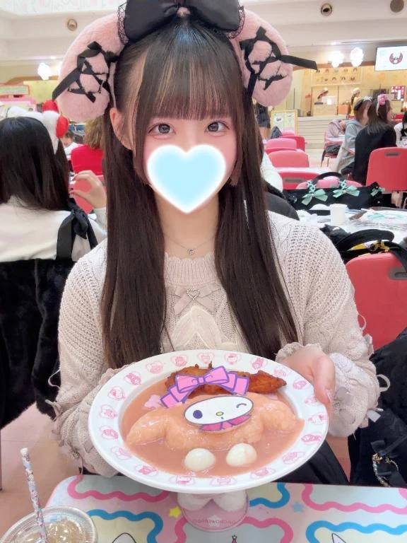 イロイロ……