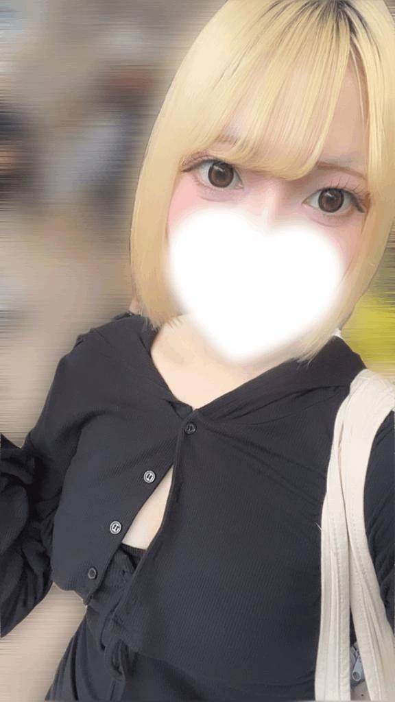 土曜日の夜会いに来てね🌙