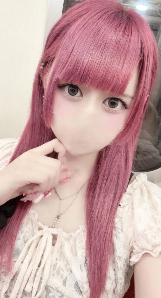 なんの服があうんだろ？