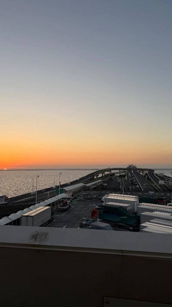 日の出見た🌅
