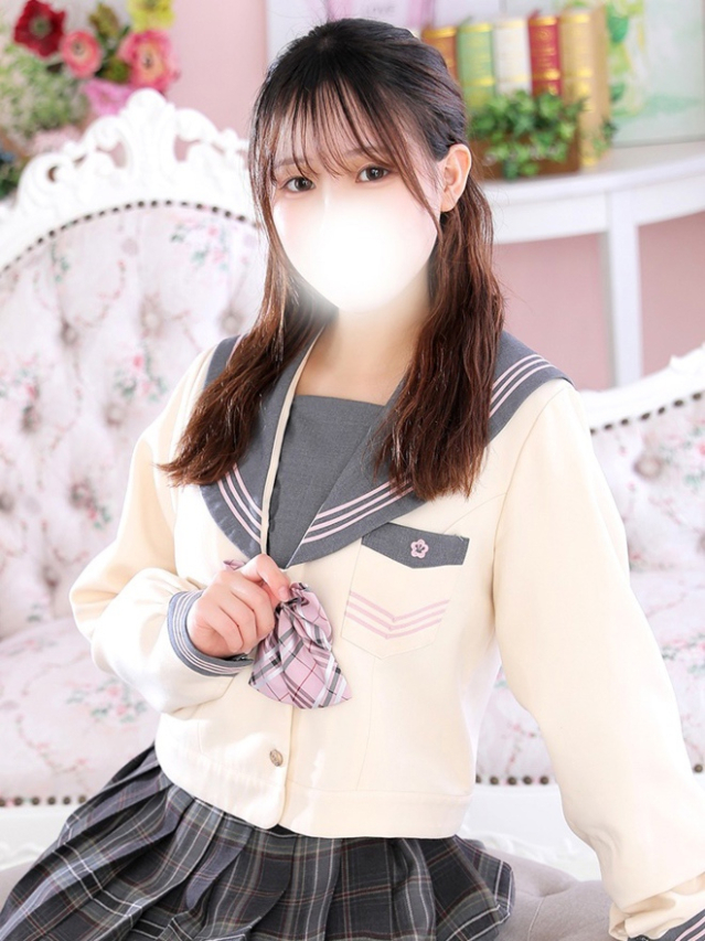 えみり（デザインプリズム新宿）