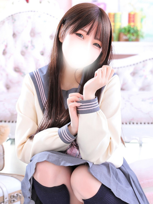 りせ（デザインプリズム新宿）