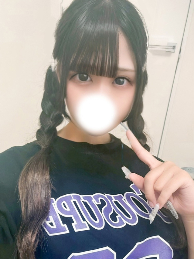 せな(デザインプリズム新宿)