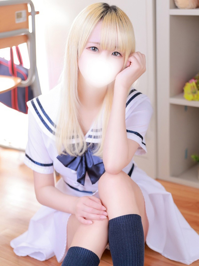 まよ（デザインプリズム新宿）