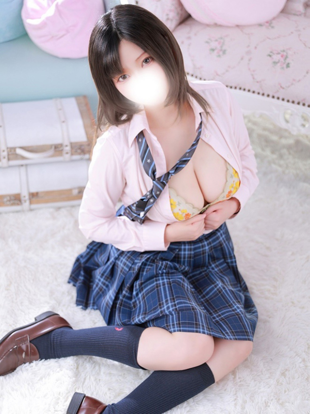 かほ(デザインプリズム新宿)