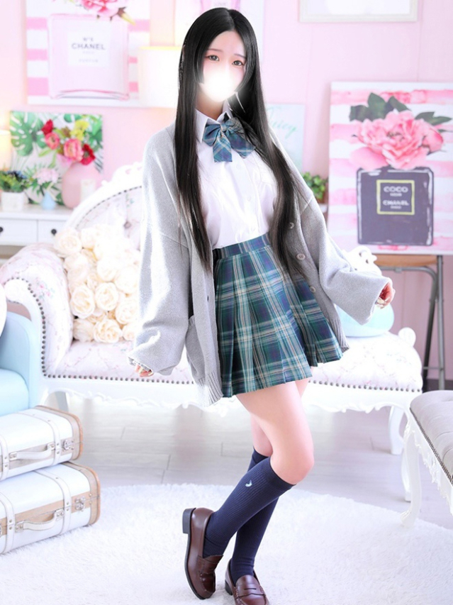 ゆうな（デザインプリズム新宿）