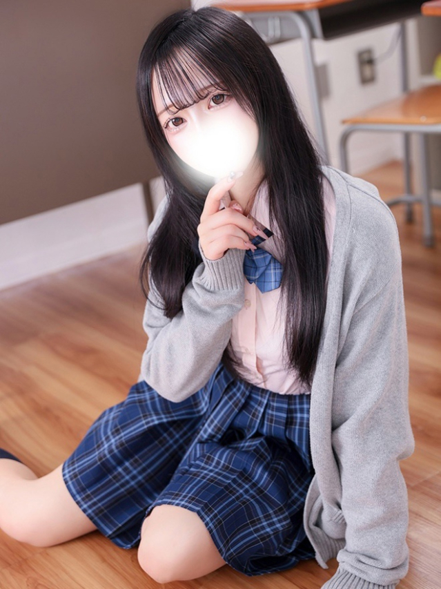 あみ（デザインプリズム新宿）