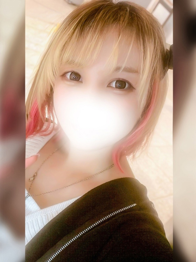 まりん(デザインプリズム新宿)