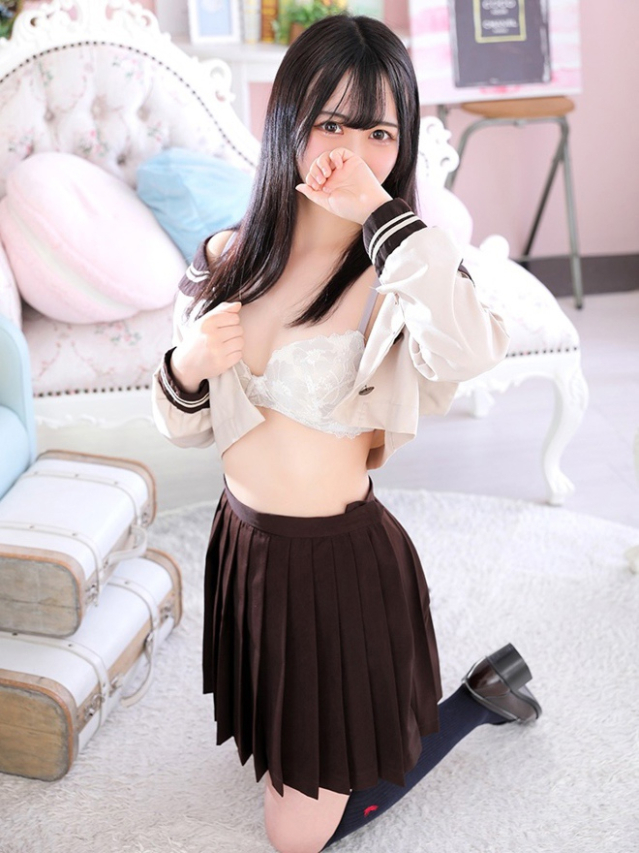 あやか（デザインプリズム新宿）