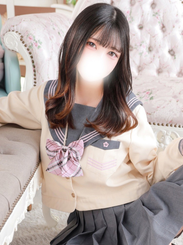 めい（デザインプリズム新宿）